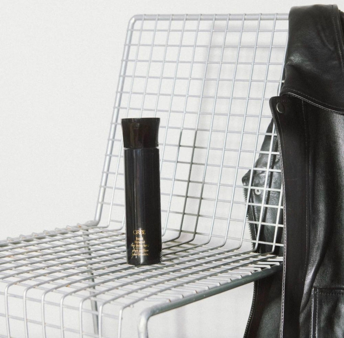 Oribe Royal Blowout Heat Styling Spray — спрей для швидкої та ідеальної укладки з термозахистом
