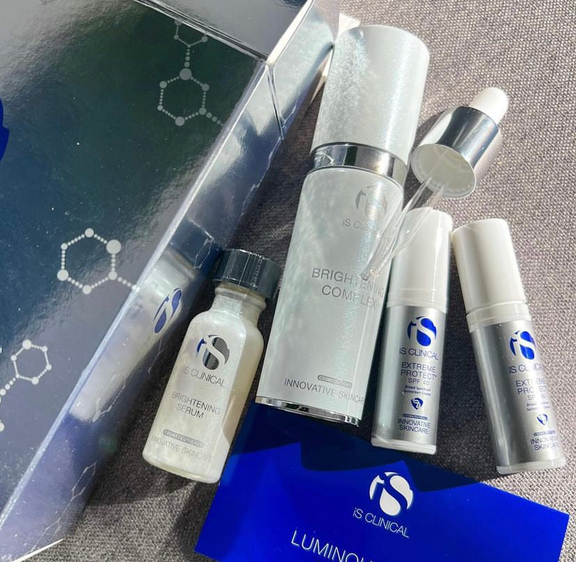 НАБІР ДЛЯ ШКІРИ З ПІГМЕНТАЦІЄЮ | IS CLINICAL LUMINOUS GLOW COLLECTION