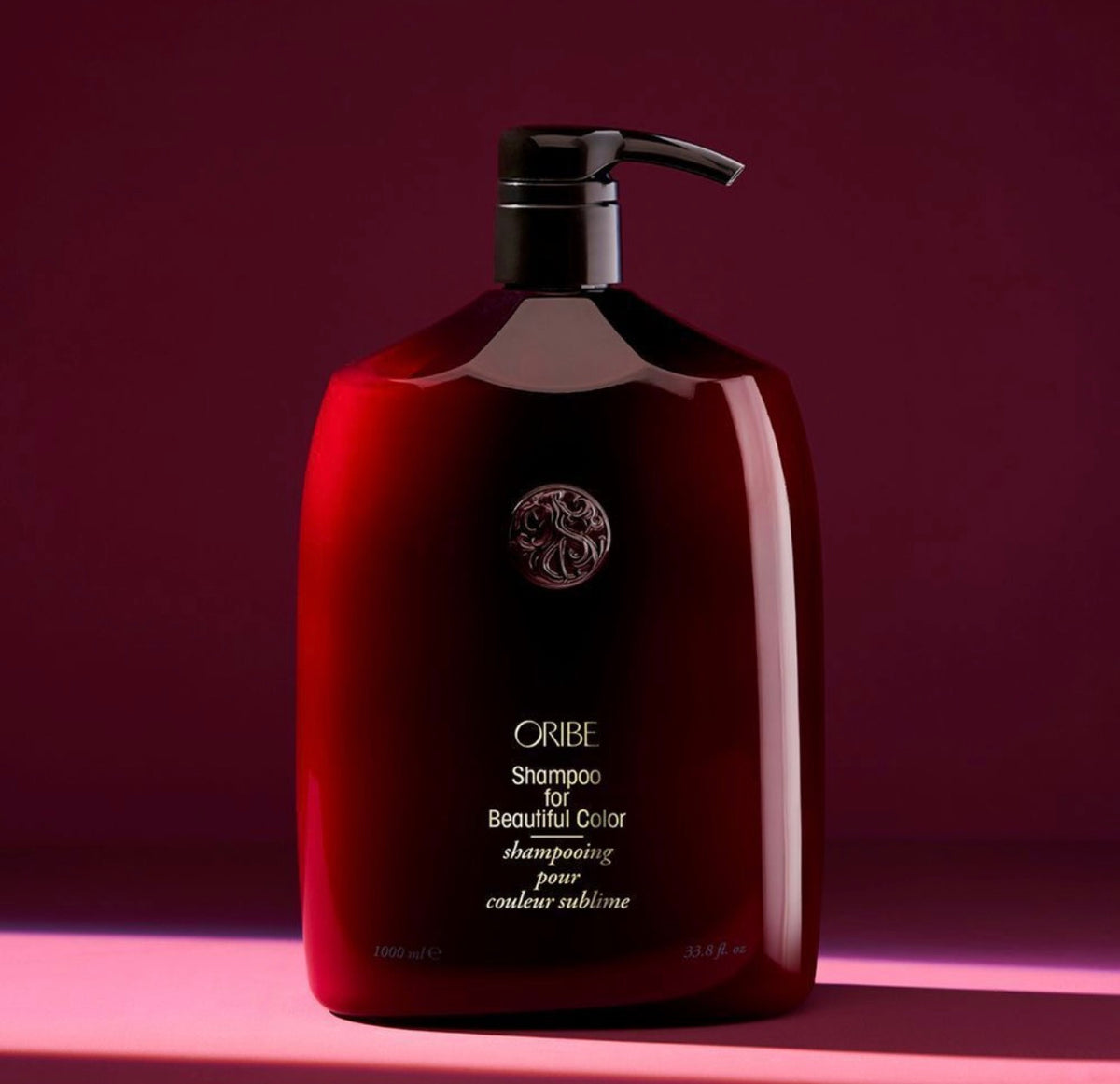 Oribe Shampoo for Beautiful Color — шампунь для фарбованого волосся “Розкіш кольору” з формулою захисту пігменту