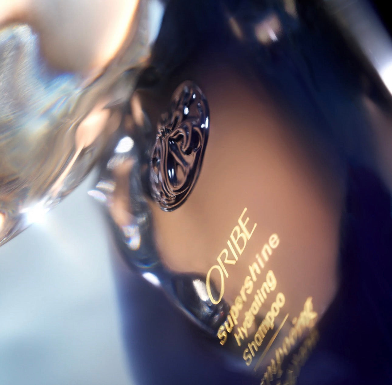 Oribe Supershine Hydrating — зволожуючий шампунь для блиску та м’якості волосся