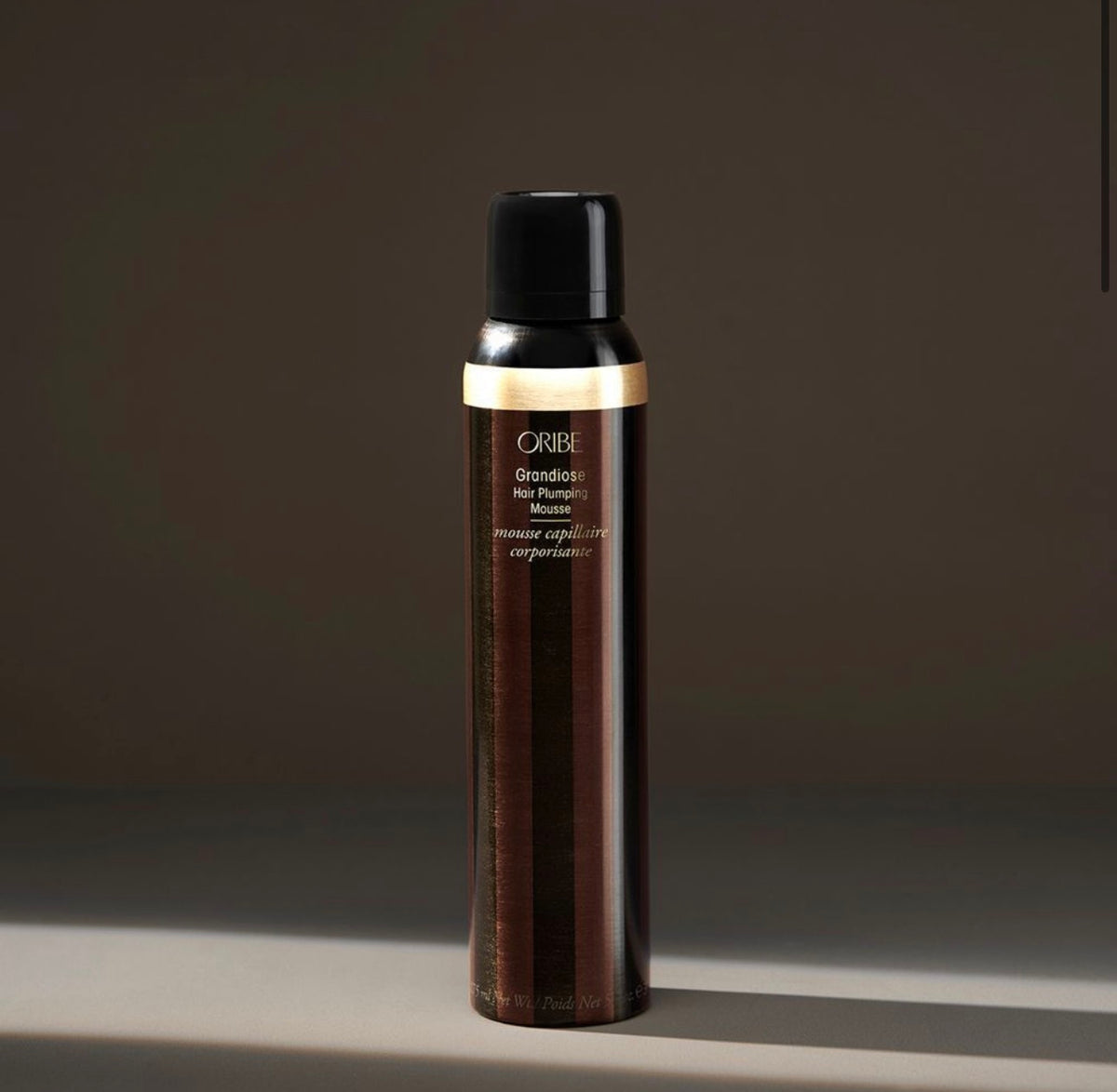 Oribe Grandiose Hair Plumping Mousse — пінка для розкішного об’єму та густоти волосся